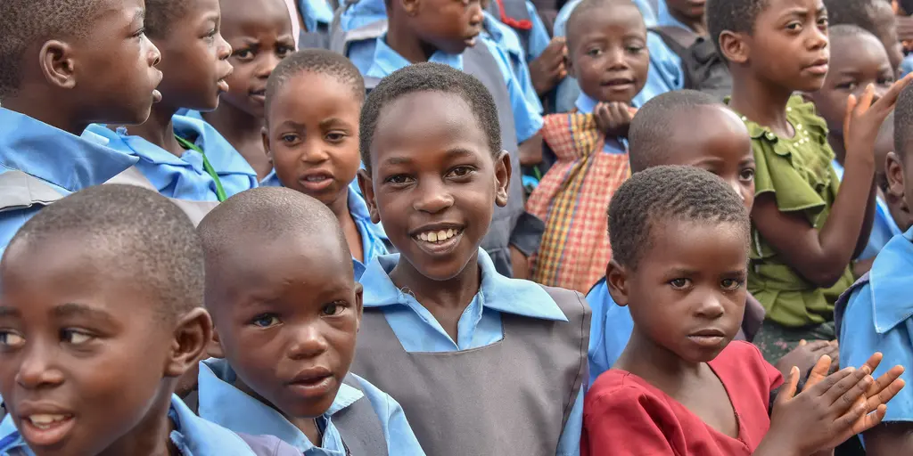 Schulkinder der Primarschule in Kameme, Distrikt Chitipa, in Malawi