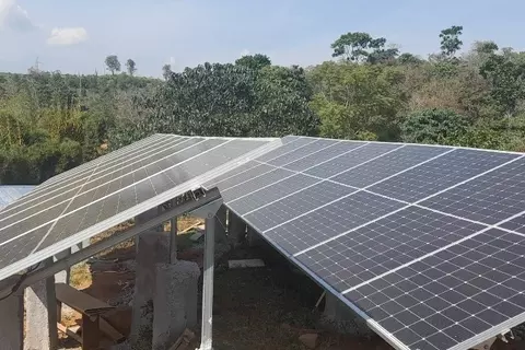Eine Solaranlage sorgt für energetische Unabhängigkeit