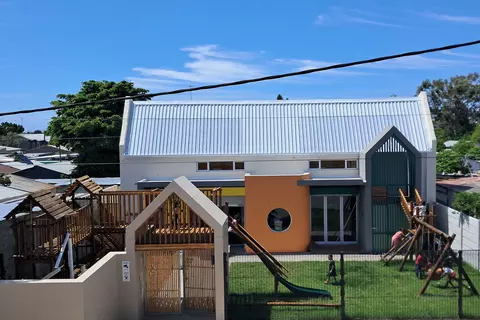 The Montessori daycare center Lavel'ilanga offers children in Walmer Township good empowering early childhood development.