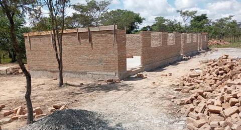 Preliminary work at the construction site for the Choma secondary school