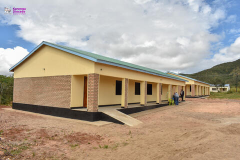 Neues Schulgebaeude der Primarschule in Kameme, Distrikt Chitipa, in Malawi