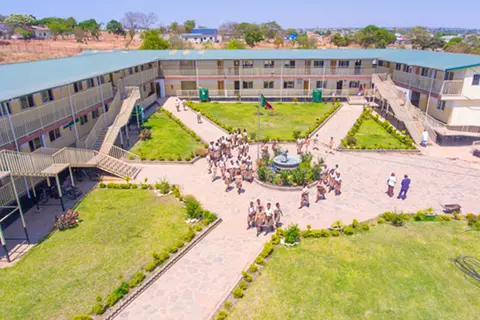 St. Francis & Clare Secondary School - Ansicht von oben