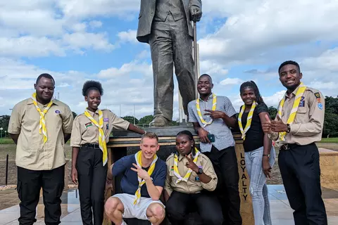 Volunteer aus Deutschland zu Gast bei den Scouts in Malawi
