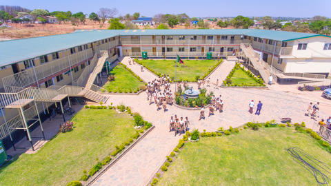 Die St.-Francis-and-Clare-Sekundarschule in Lusaka, Sambia