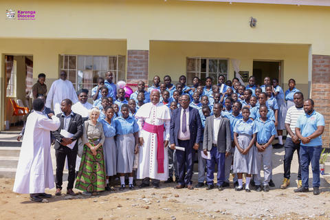 Eröffnungsfeier an der Sekundarschule in Kasantha, Malawi